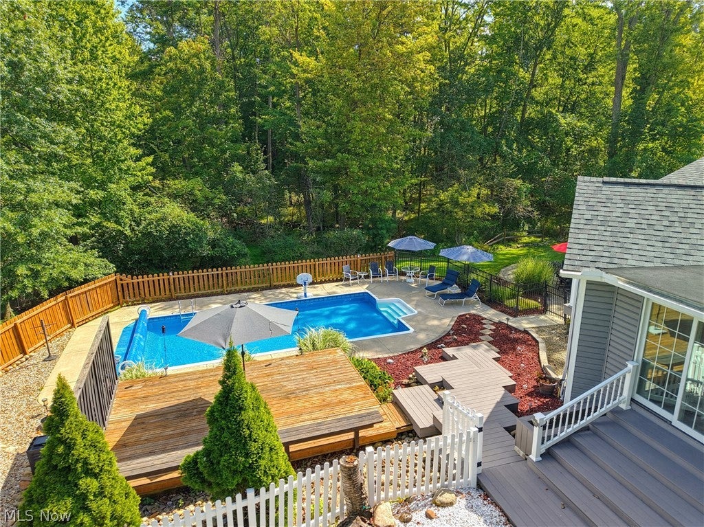 3855 Northview Drive