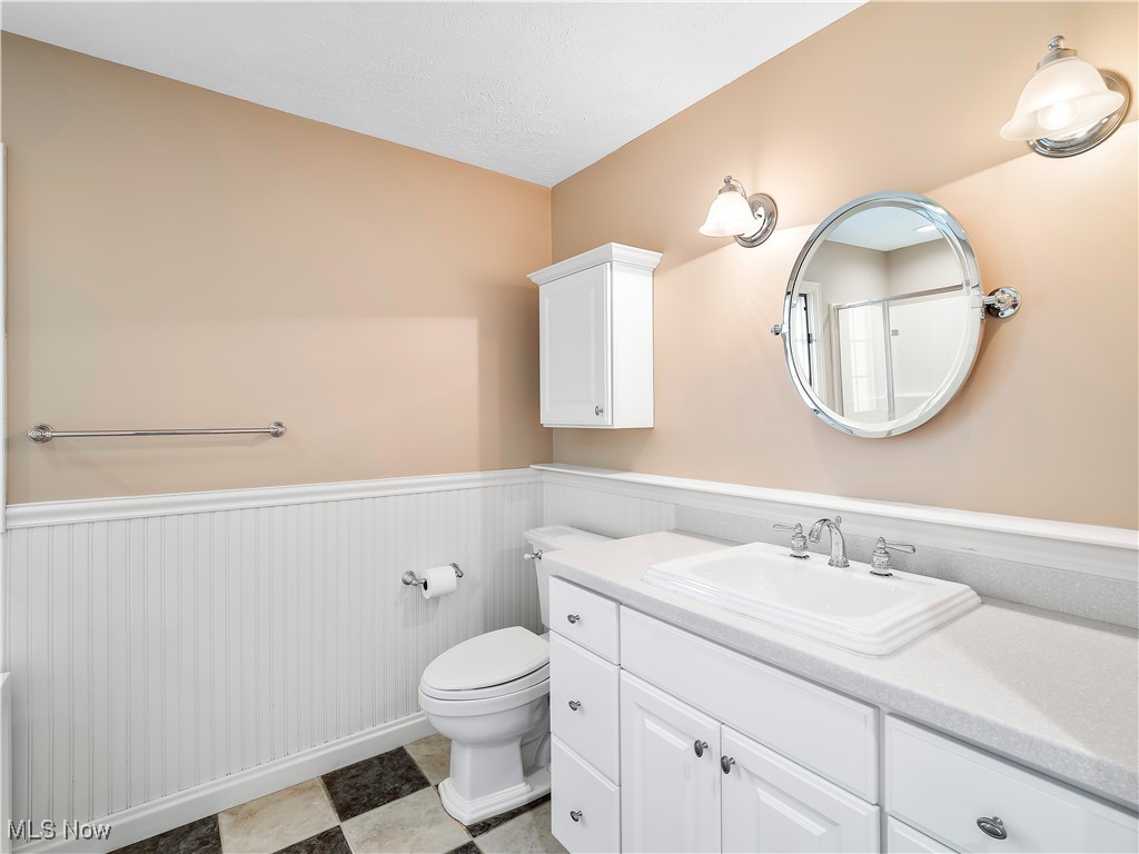 415 Glen Park Drive, Bay Village, Ohio image 18