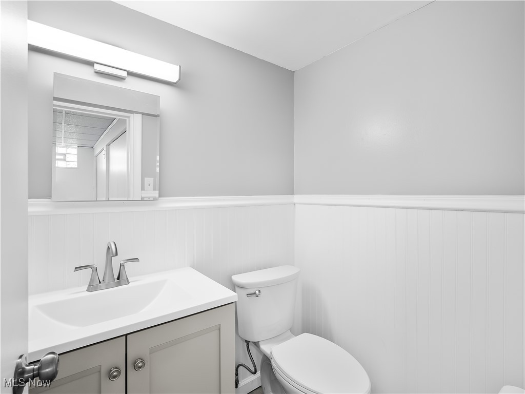 415 Glen Park Drive, Bay Village, Ohio image 31
