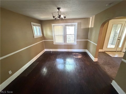 Tiny photo for 918 Frederick Boulevard, Akron, OH 44320 (MLS # 5221425)