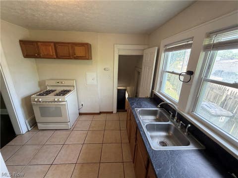 Tiny photo for 918 Frederick Boulevard, Akron, OH 44320 (MLS # 5221425)