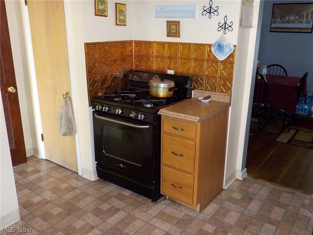 West 104th St Allotment/E R Co - Residential