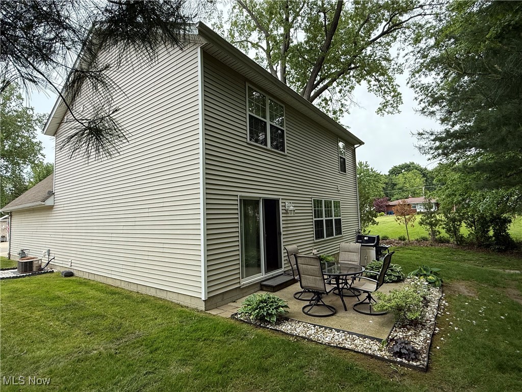 106 Windjammer Court, Painesville, Ohio image 4