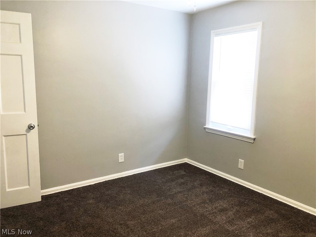 Tuxedo Cos Park Anx - Residential