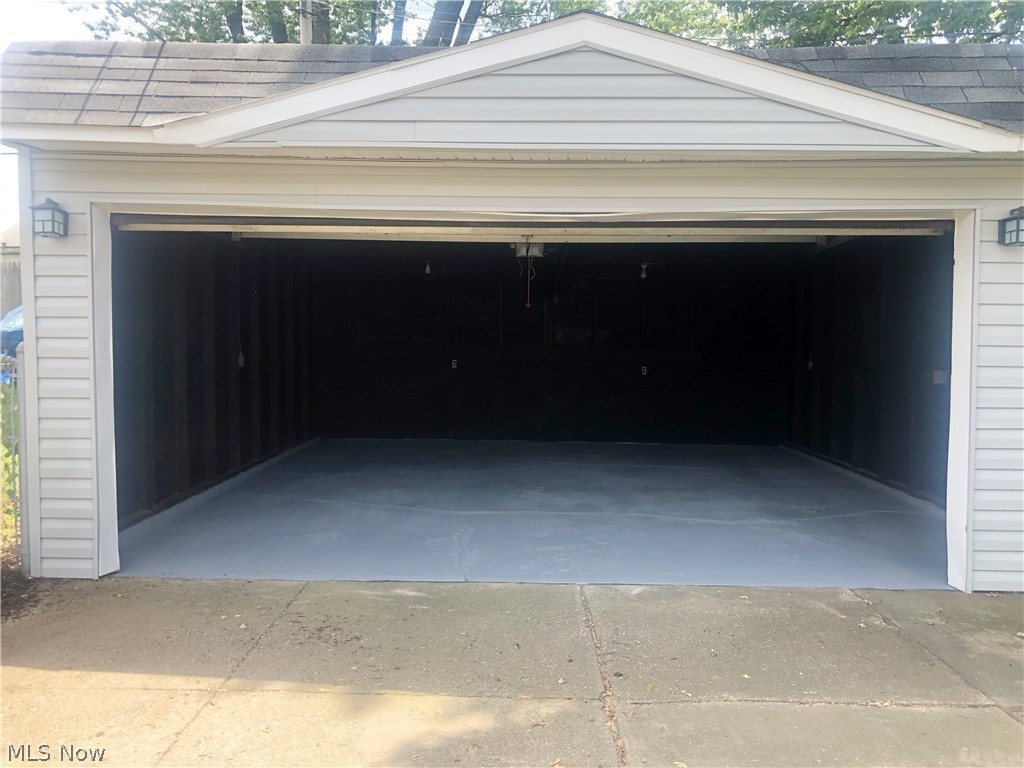 Tuxedo Cos Park Anx - Residential