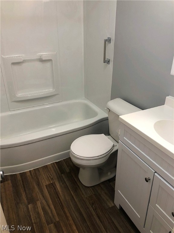 Tuxedo Cos Park Anx - Residential