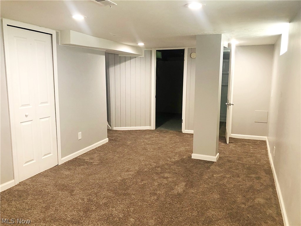 Tuxedo Cos Park Anx - Residential