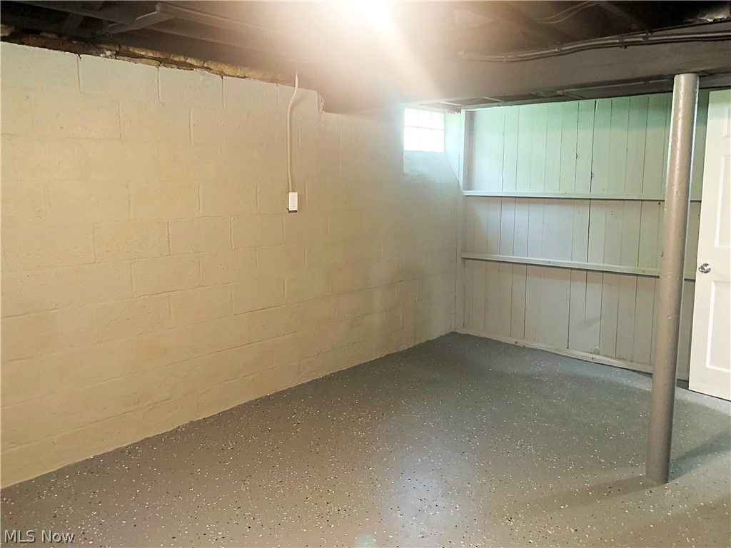 Tuxedo Cos Park Anx - Residential