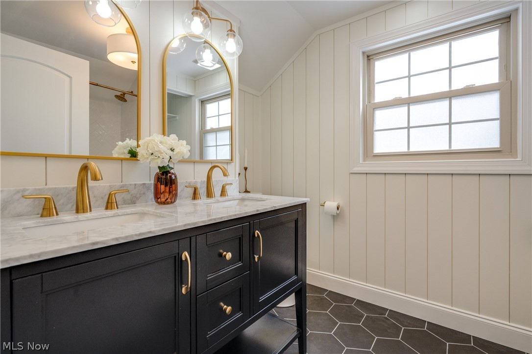 William H Nilges Ednil Drive - Residential