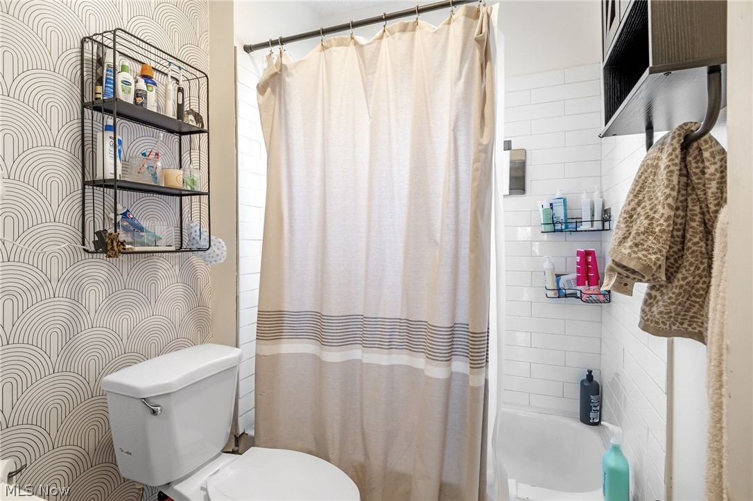 Lakewood Park - Residential Income