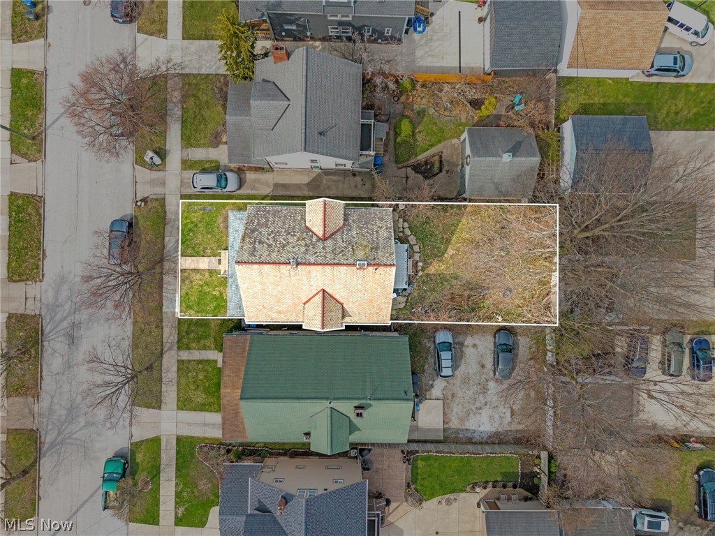 Lakewood Park - Residential Income