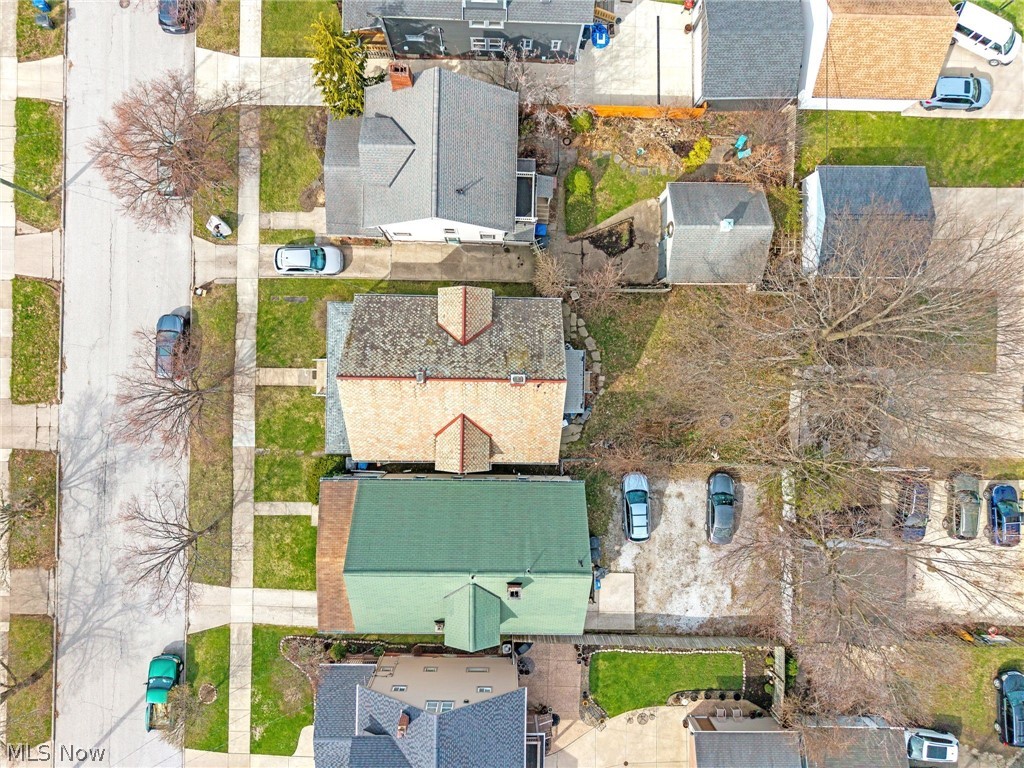 Lakewood Park - Residential Income