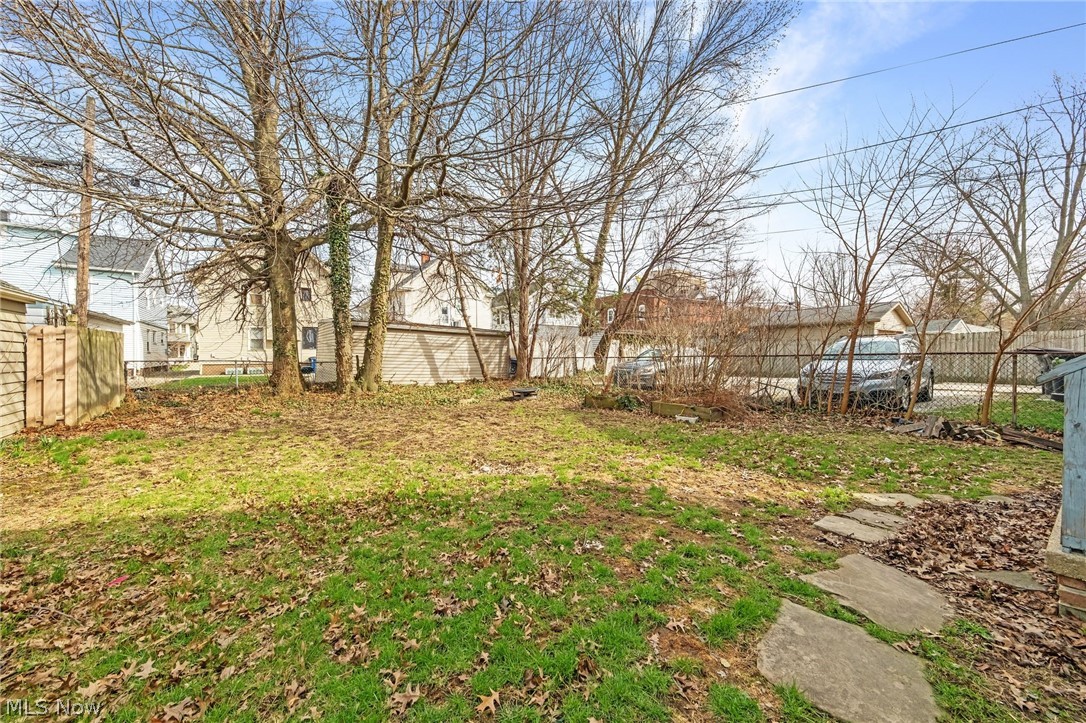 Lakewood Park - Residential Income