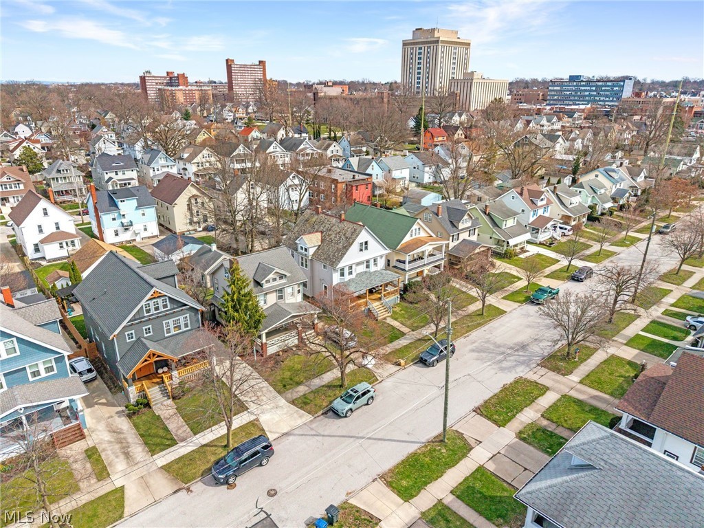 Lakewood Park - Residential Income