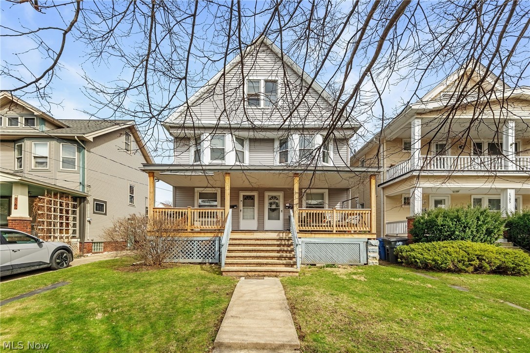 Lakewood Park - Residential Income