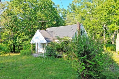 Photo of 641 State Route 7 SE, Brookfield, OH 44403 (MLS # 5237630)