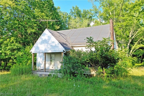 Tiny photo for 641 State Route 7 SE, Brookfield, OH 44403 (MLS # 5237630)