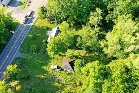 Tiny photo for 641 State Route 7 SE, Brookfield, OH 44403 (MLS # 5237630)