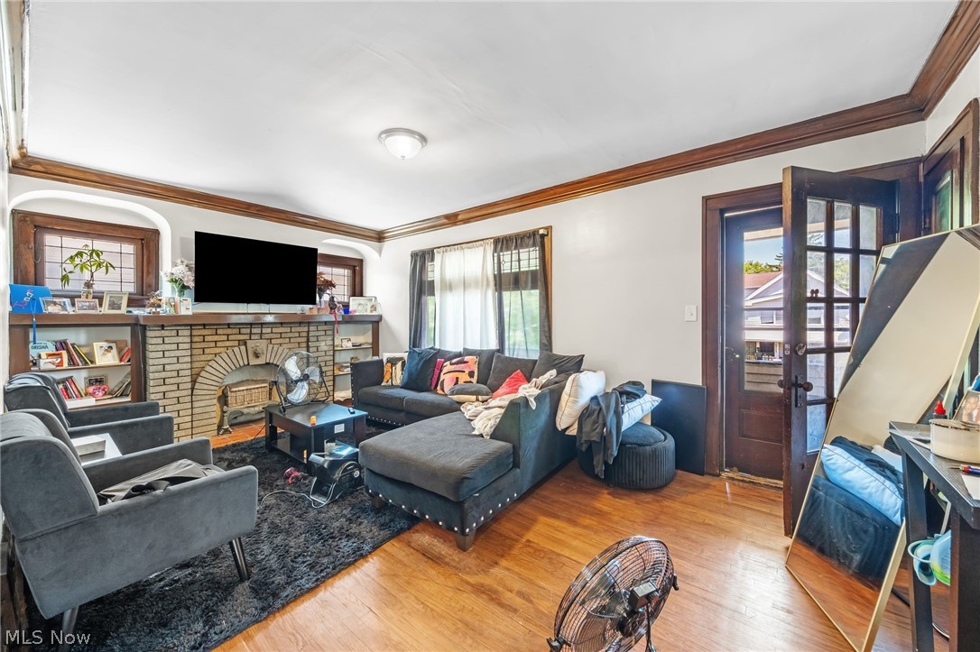 11118 Glenboro Drive