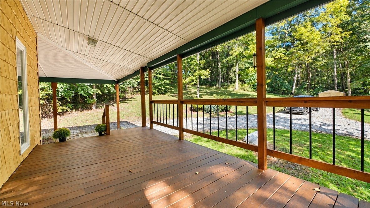 3525 Hooper Road NE
