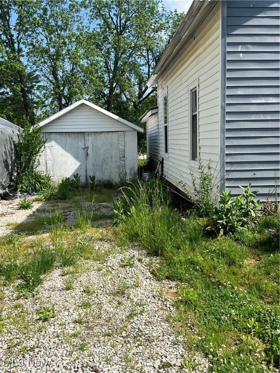 120 Elm Street, Roseville, Ohio image 3