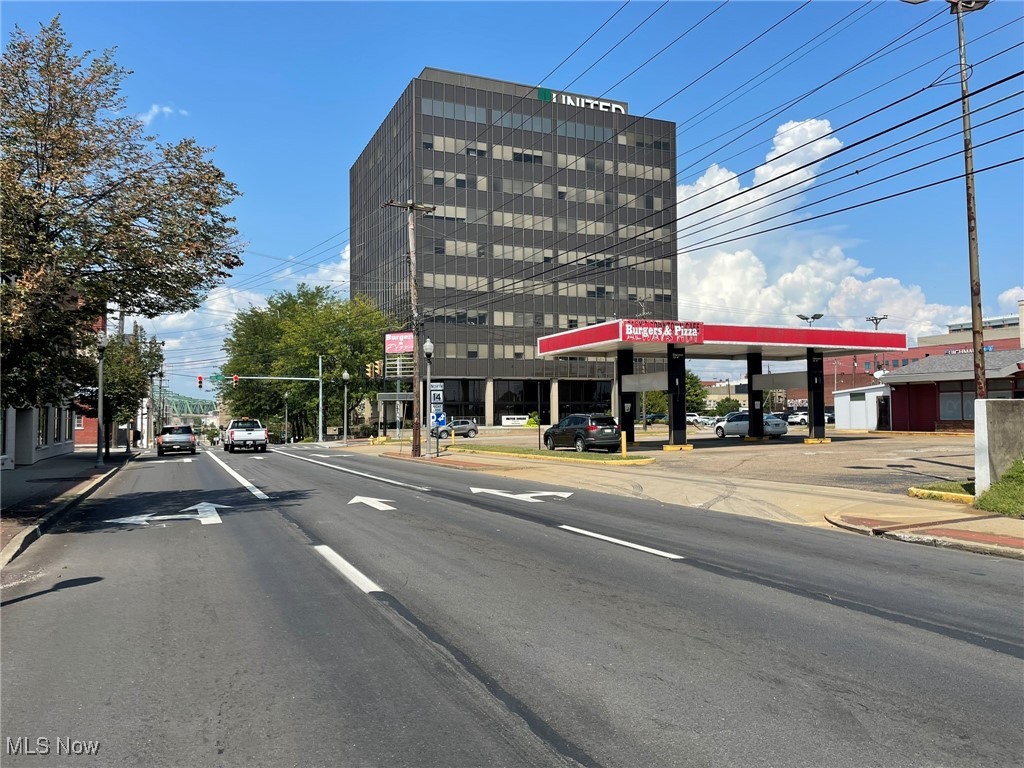 500 Avery Street