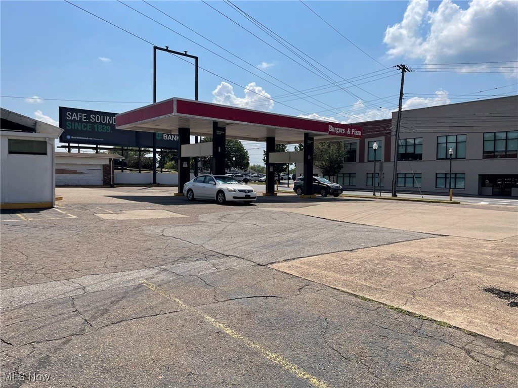 Parkersburg, West Virginia 26101, United States, ,Commercial,Active,44525