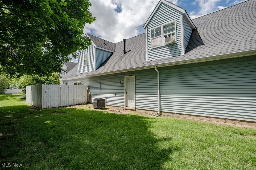 6688 Connecticut Colony Circle, Mentor, Ohio image 27