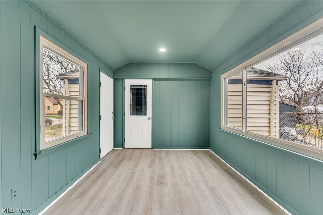 Ford Realty Cos Liberty - Residential