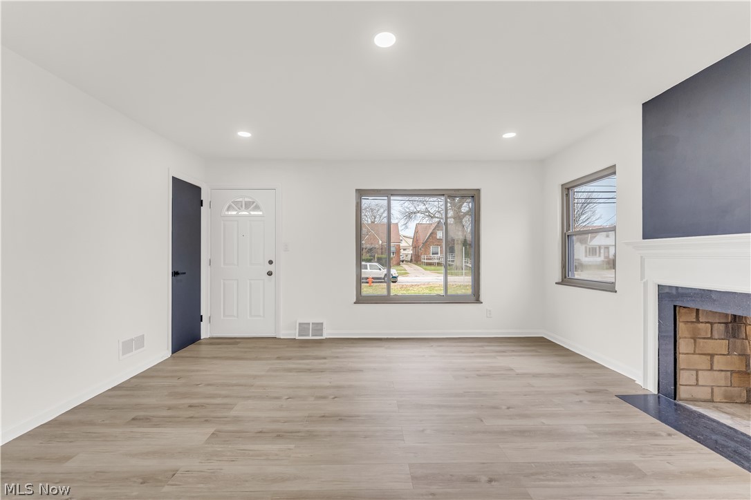 Ford Realty Cos Liberty - Residential