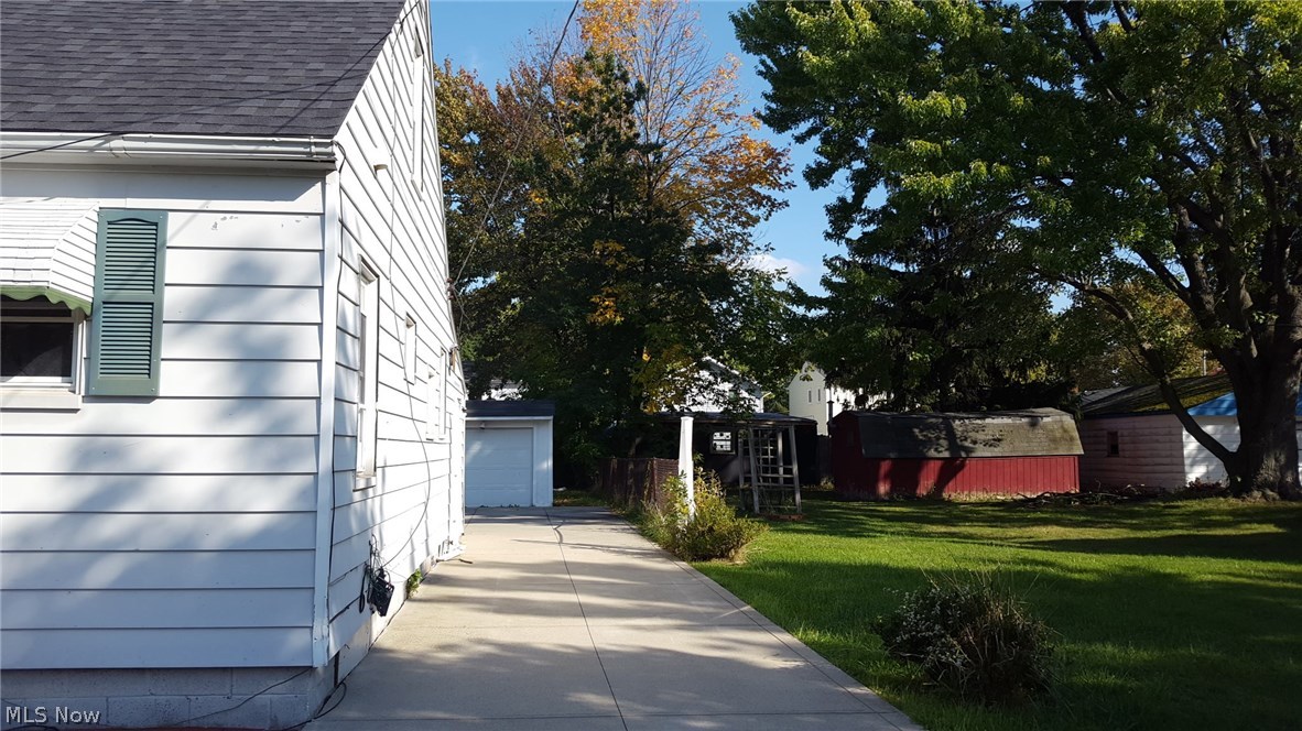 Royal View Allotment - Residential