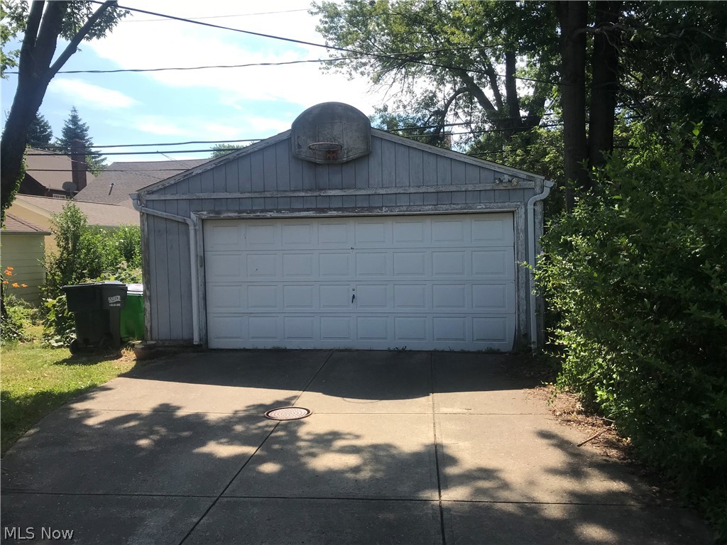 Eastlawn - Residential