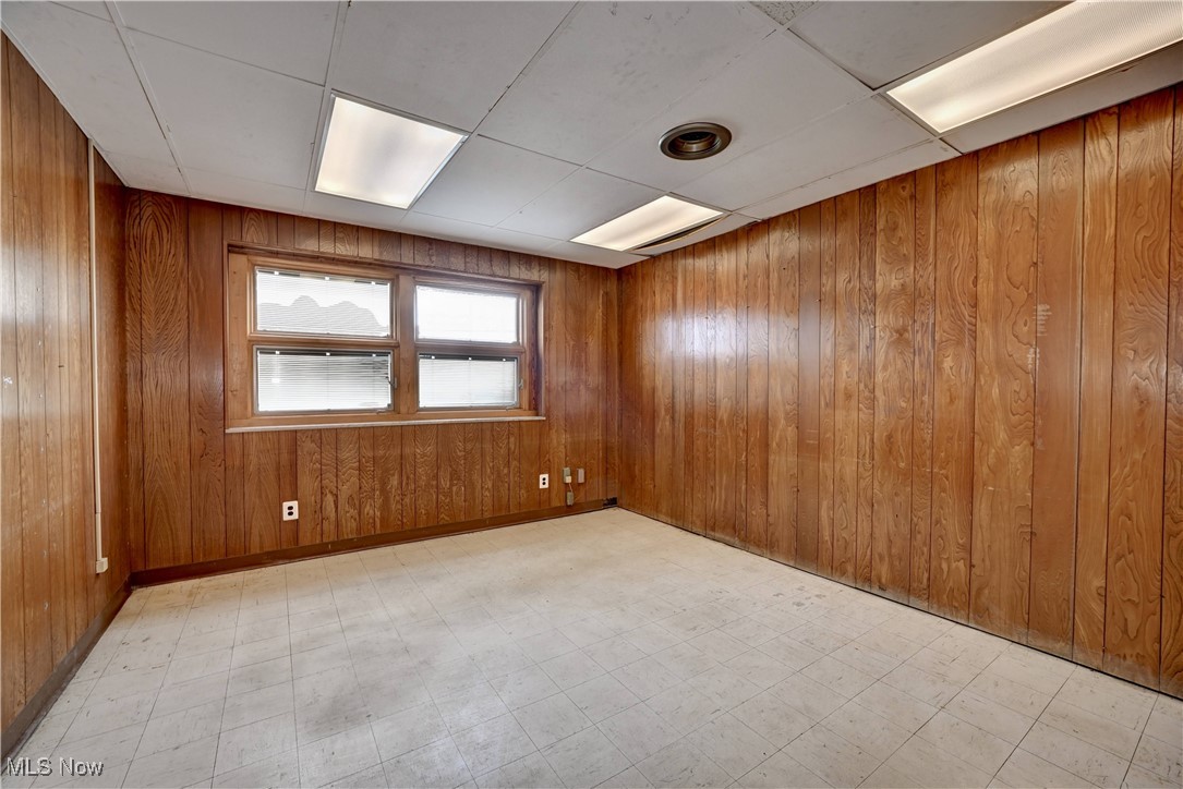 Belvoir-Monticello Sub/W T Arn - Commercial Sale