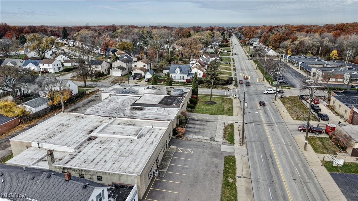 Belvoir-Monticello Sub/W T Arn - Commercial Sale