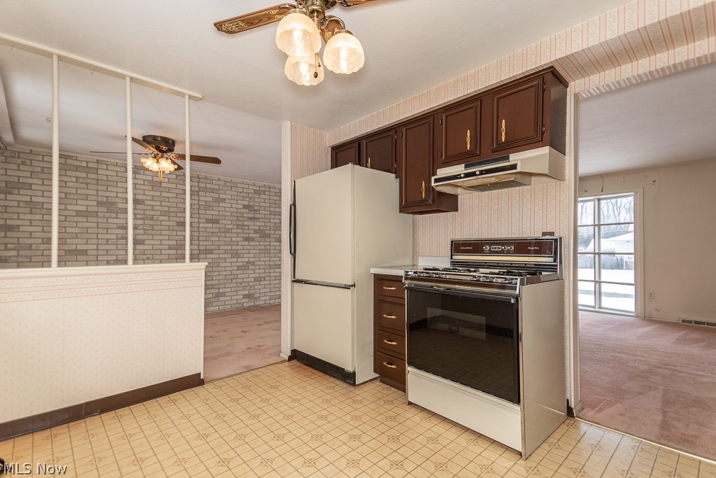 Mentor Garden Fwy Estate 03 - Residential