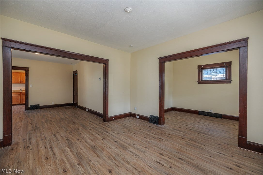 2215 W 101st Street