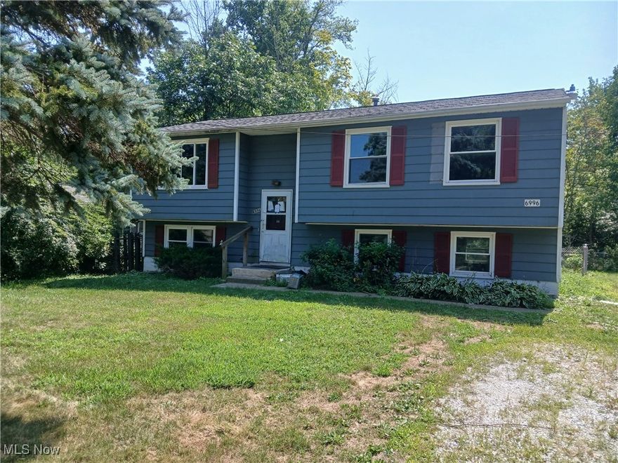 Great 4 bedroom bi-level, with over 1700 sq ft. Newer Roof, Newer windows, huge family room with a bar and ceramic flooring. Fenced in yard with a shed. Needs work, Selling as is.