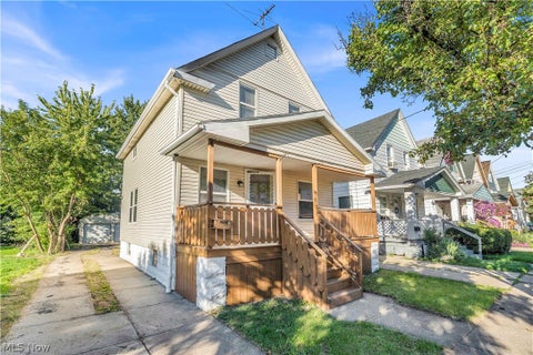Homes For Sale - 3212 Montclair Avenue<br/> Cleveland, OH 44109
