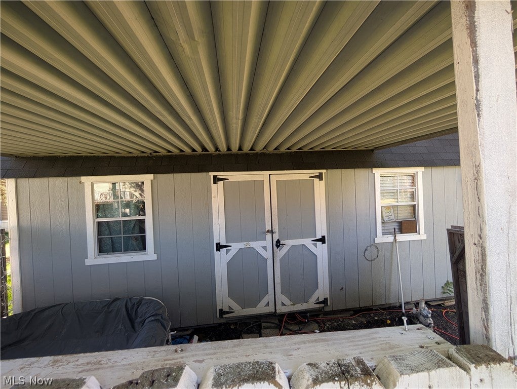 110 W Lebanon Road 28