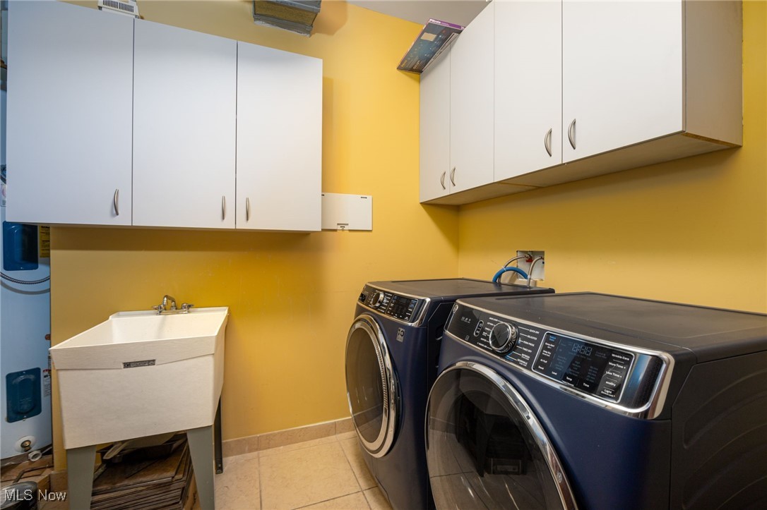 Pinnacle Condo - Residential