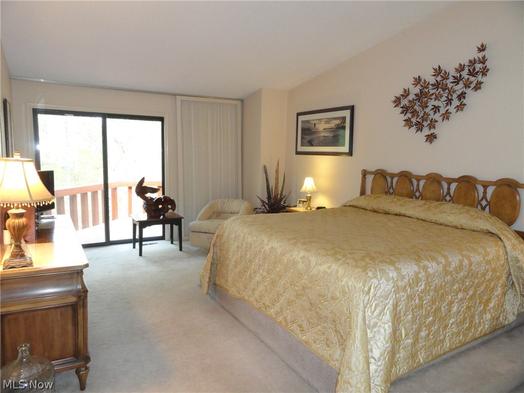 Hampton Woods - Residential