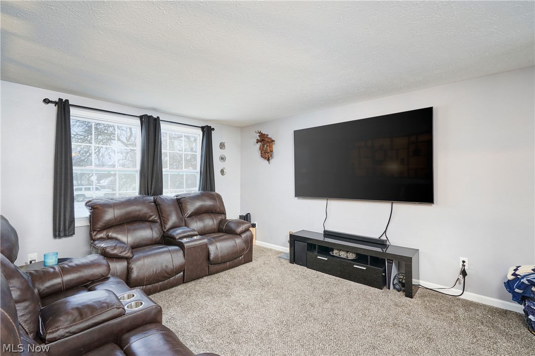 Broken Fence Estate #2 - Residential