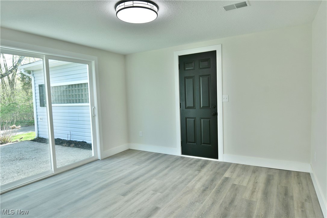 2096 Stillwagon Road, Warren, Ohio image 16