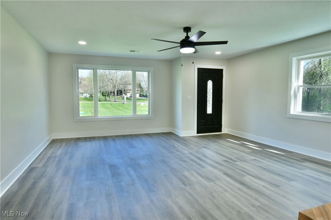 2096 Stillwagon Road, Warren, Ohio image 12