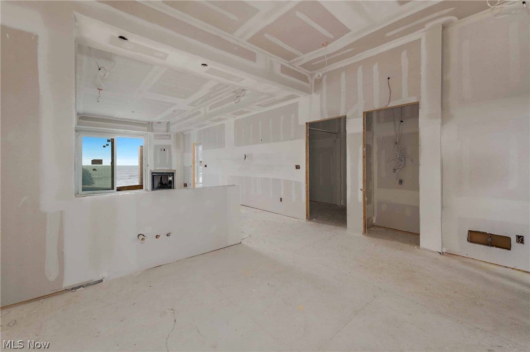 2777 Whispering Shores Drive