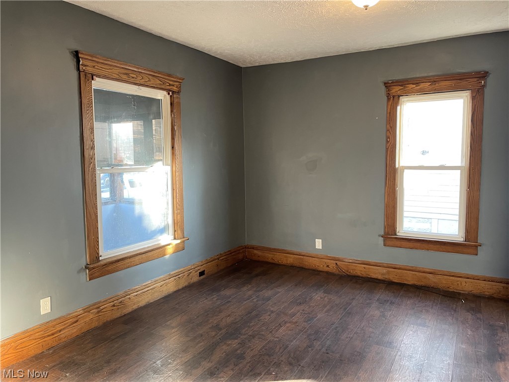 L M Horners 02 - Residential