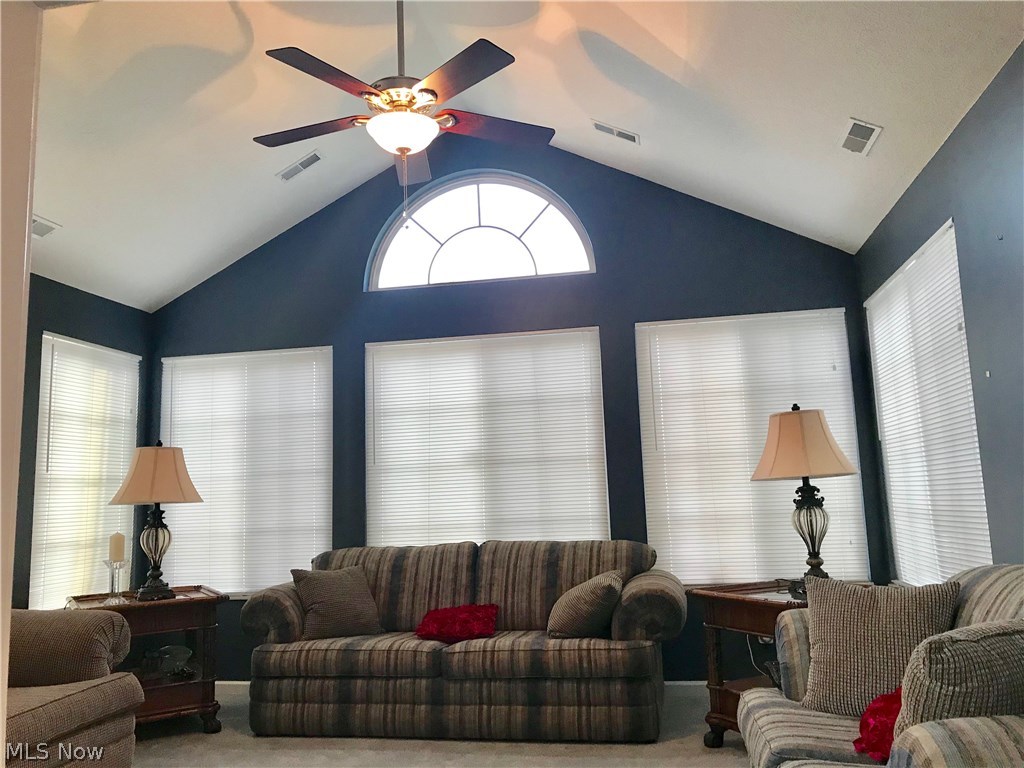 Springfield Rdg Condos - Residential