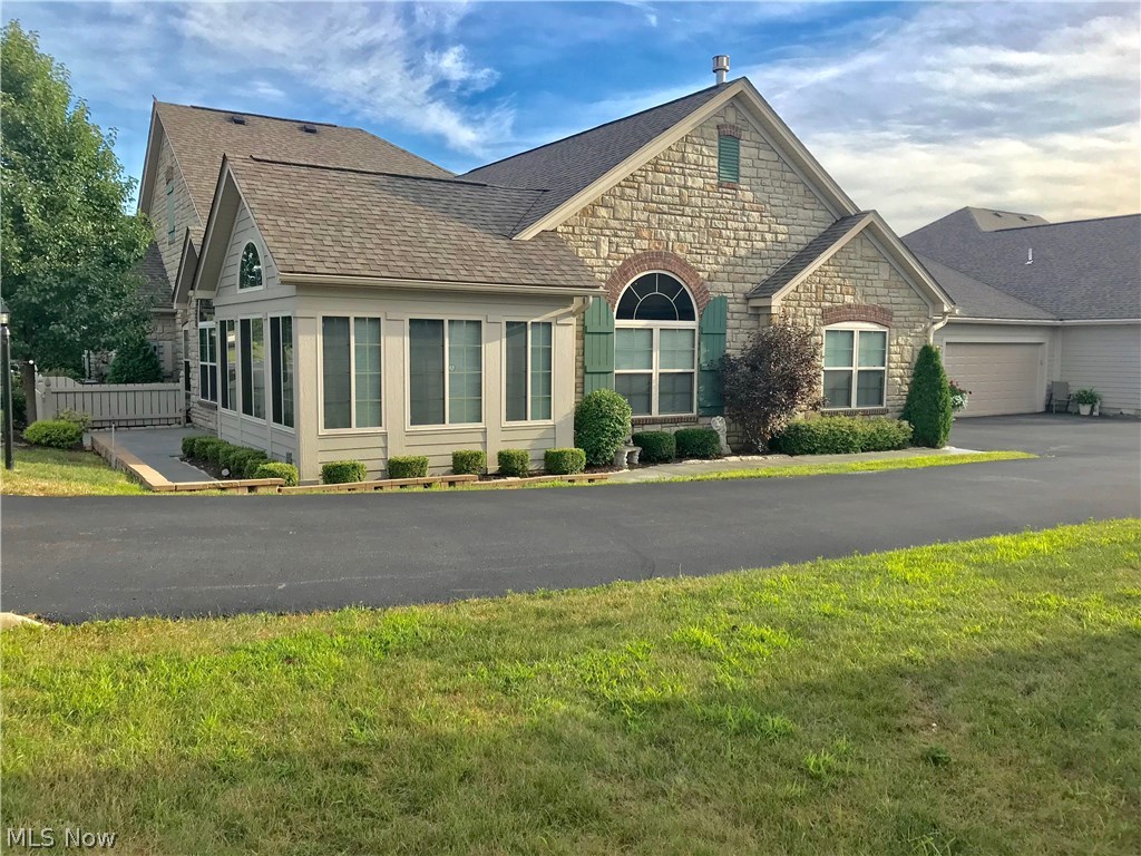 Springfield Rdg Condos - Residential