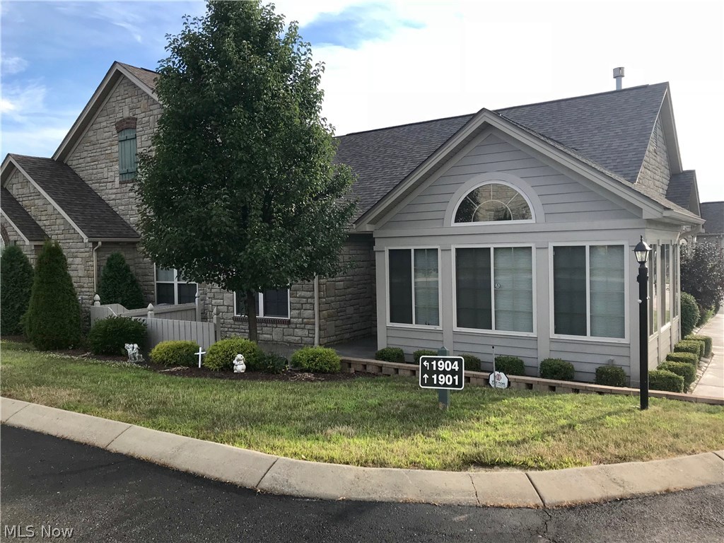 Springfield Rdg Condos - Residential