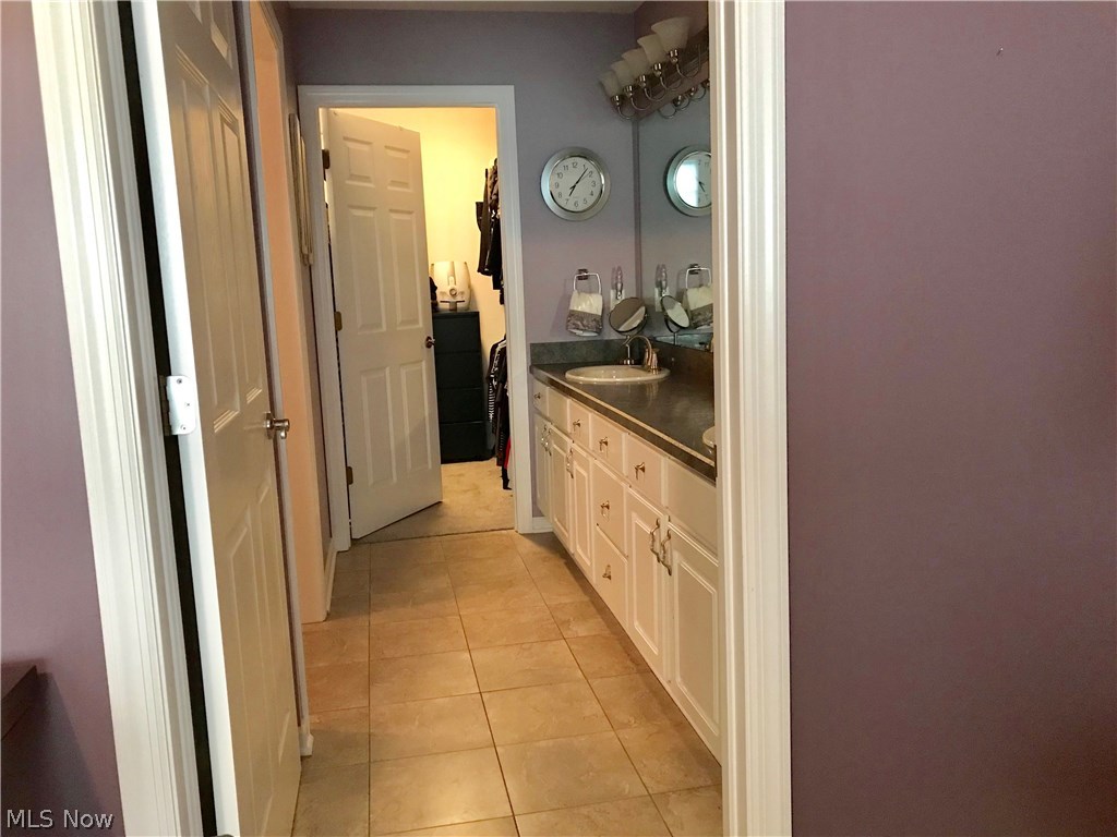 Springfield Rdg Condos - Residential